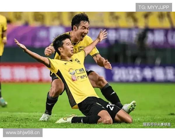 中甲激战正酣各队全力争夺升级名额赛事精彩纷呈 - 副本 - 副本 (2)